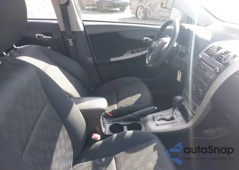 2010 Toyota Corolla S из США, поврежденный, VIN 2T1BU4EE0AC489631